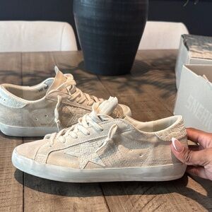 GOLDEN GOOSE Cream Super Star Sneakers with Crocodile Texture